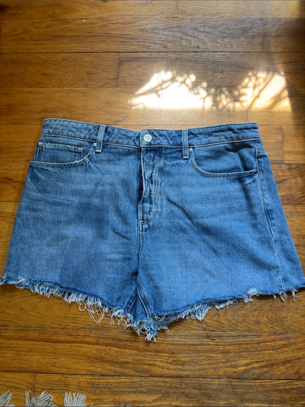 Paige Noella Denim Shorts 30